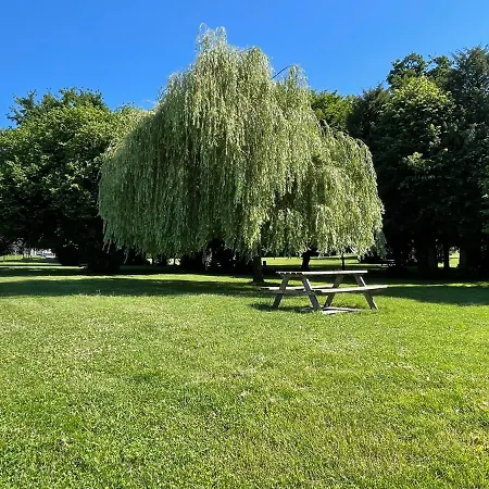 L'oree Du Parc Guest house